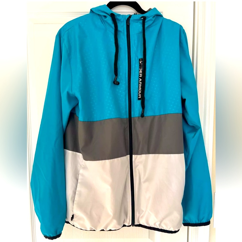 Under Armour Mens Jacket Full Zip  Size Medium Hooded